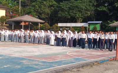 Upacara Pembukaan MPLS di SMK Nur Insani Membuka Pintu Menuju Masa Depan